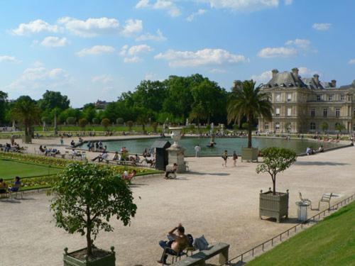 84m² - Quartier St Germain Des Pres Appartement *